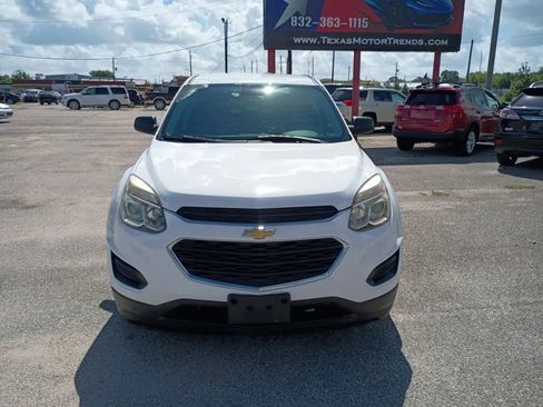 Used 2017 Chevrolet Equinox LS FWD image 8