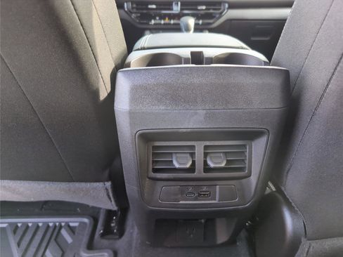 New 2025 GMC Canyon Elevation w/ Convenience Package image 25