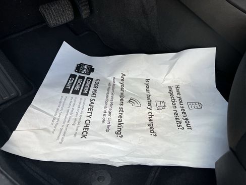 Used 2023 Chevrolet Malibu LT image 17