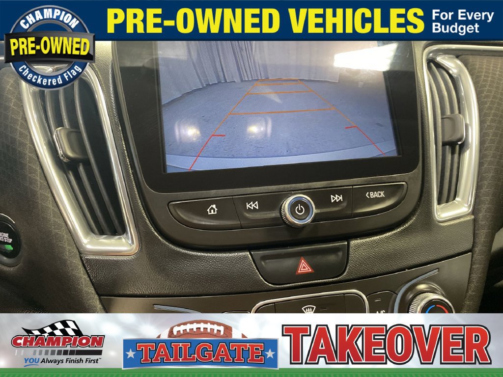 Used 2016 Chevrolet Malibu LT FWD image 19