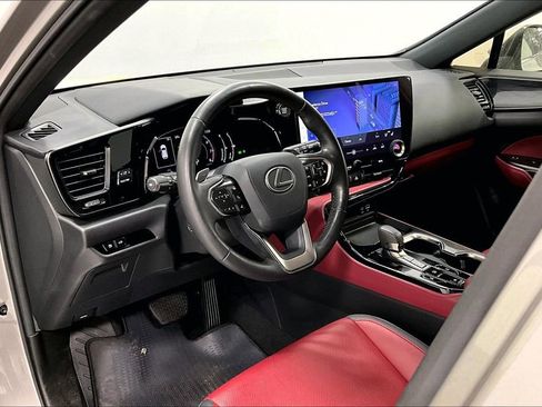 Used 2024 Lexus NX 250 FWD w/ Cold Area Package image 16