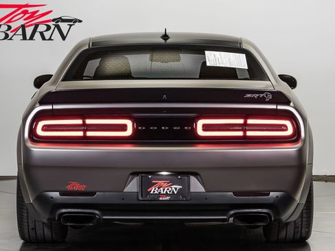Used 2020 Dodge Challenger SRT Hellcat RWD image 4