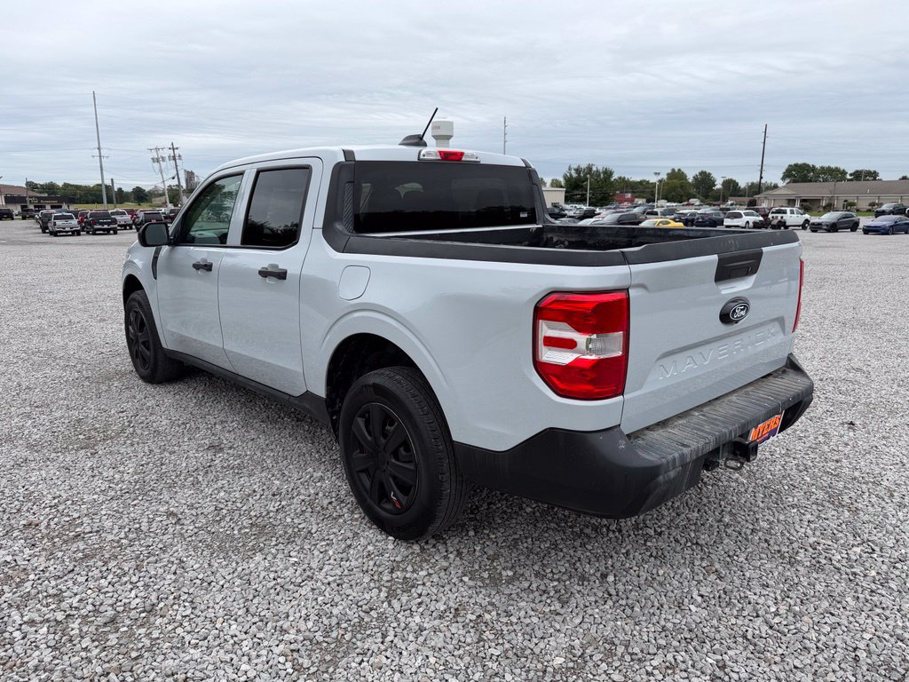 Used 2025 Ford Maverick XL FWD image 22
