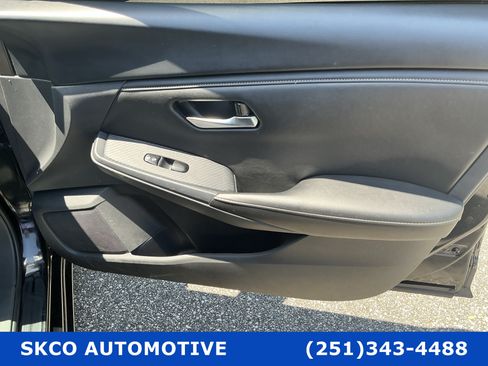 Used 2024 Nissan Sentra SV w/ All-Weather Package FWD image 12