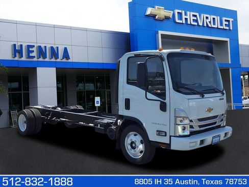 New 2025 Chevrolet Low Cab Forward image 1