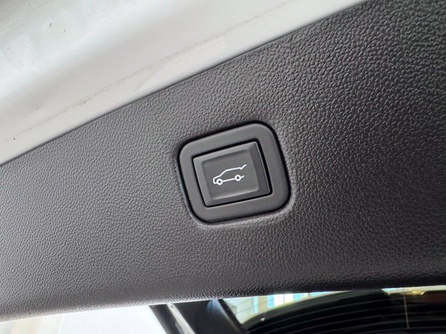 Certified 2023 Chevrolet Blazer LT AWD/4WD image 45