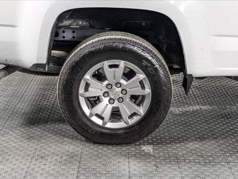 Used 2022 Chevrolet Colorado LT w/ Fleet Safety Package image 27