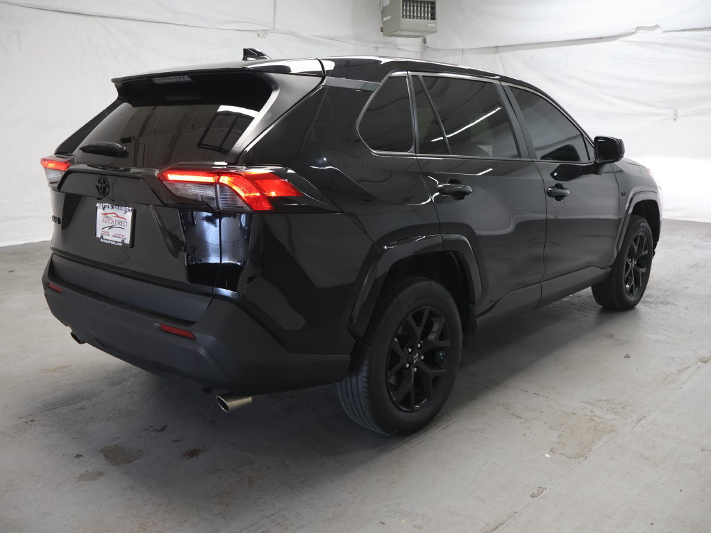 Used 2025 Toyota RAV4 LE FWD image 7