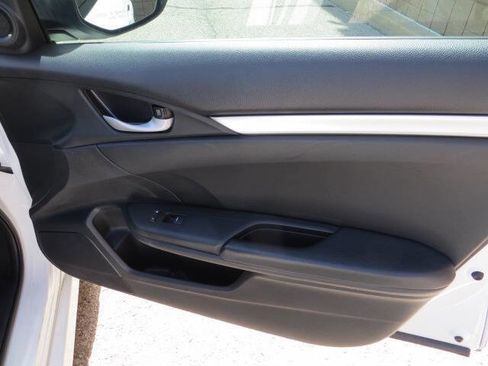 Used 2020 Honda Civic Sport image 24