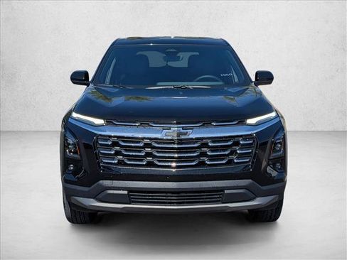 New 2026 Chevrolet Equinox LT w/ Convenience Package II FWD image 6