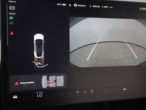 Used 2022 Tesla Model Y Long Range image 10