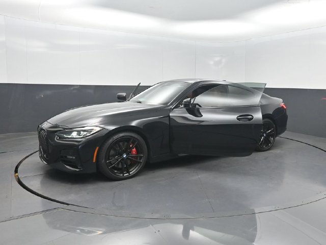 Used 2021 BMW 430i Coupe w/ M Sport Package RWD image 39