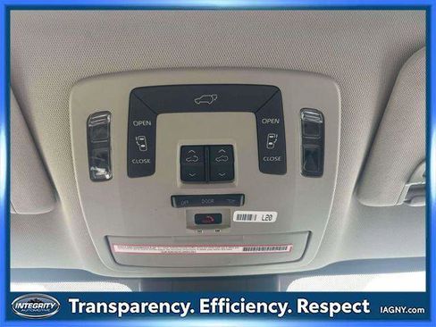 Certified 2024 Toyota Sienna XLE w/ XLE Plus Package AWD/4WD image 32