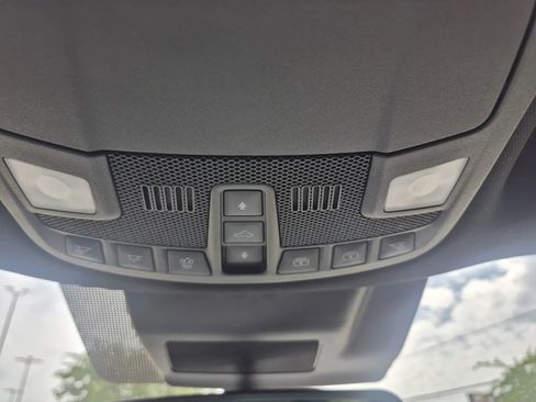 Used 2021 Ford Expedition Max Limited AWD/4WD image 36