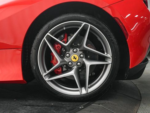 Certified 2021 Ferrari F8 Tributo image 32