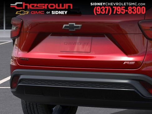 New 2026 Chevrolet Trax RS w/ Sunroof Package image 14