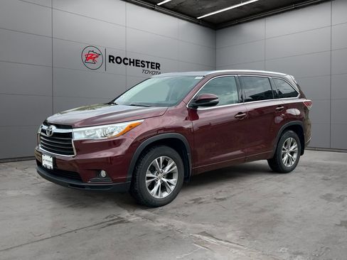 Used 2015 Toyota Highlander XLE AWD/4WD image 7