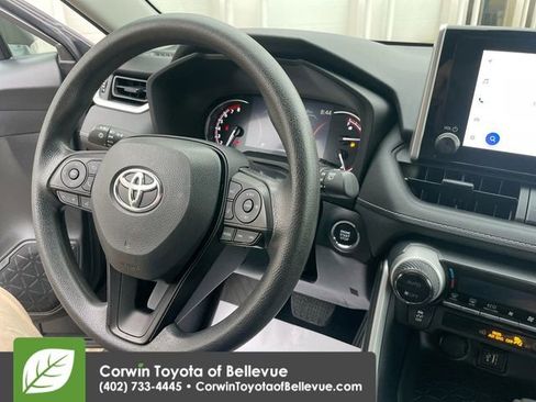 Used 2024 Toyota RAV4 XLE image 21