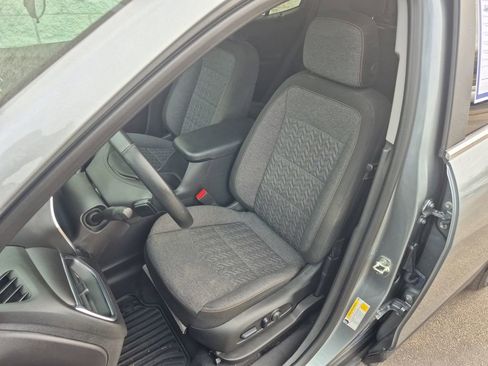 Used 2024 Chevrolet Equinox LT AWD/4WD image 16