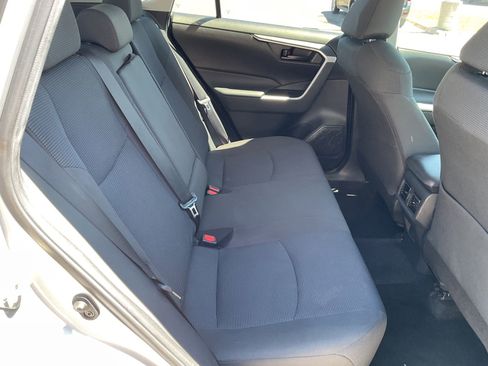Used 2022 Toyota RAV4 LE AWD/4WD image 15