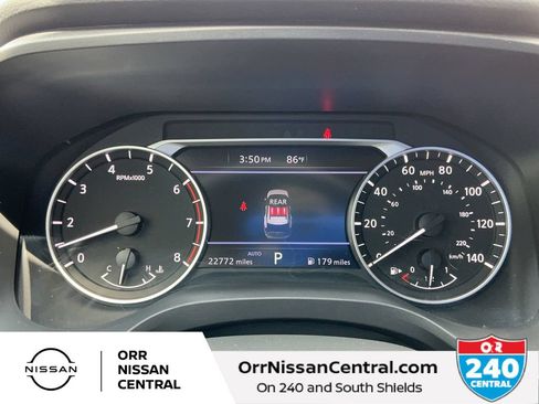 Used 2025 Nissan Rogue SV w/ Rock Creek Premium Package AWD/4WD image 21