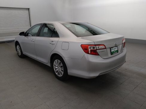 Used 2014 Toyota Camry LE FWD image 5