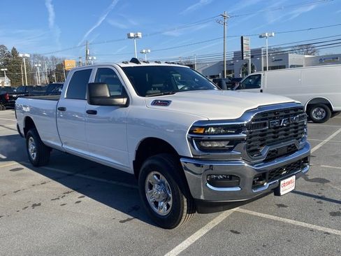 New 2026 RAM 2500 Tradesman w/ Chrome Appearance Group image 2