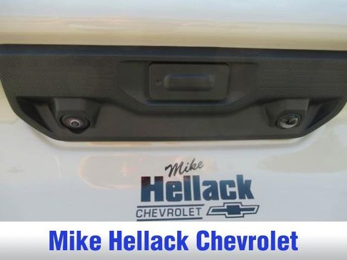 Used 2026 Chevrolet Silverado 1500 Custom Trail Boss w/ LPO, Dark Essentials Package AWD/4WD image 14