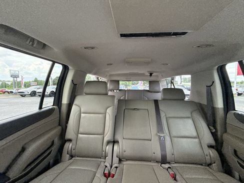 Certified 2019 GMC Yukon XL SLT w/ Open Road Package RWD image 11