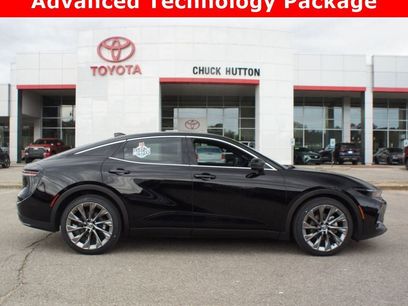 Used 2023 Toyota Crown Limited w/ Advanced Technology Package