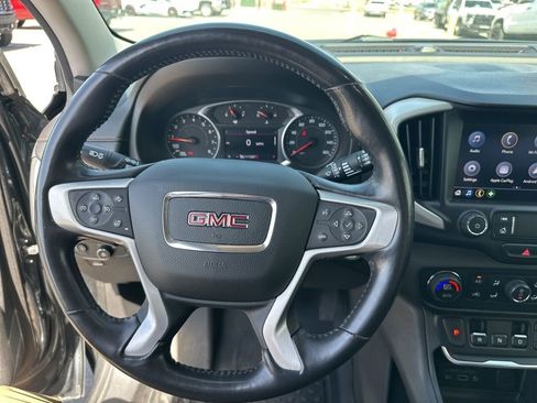 Used 2020 GMC Terrain SLT w/ Preferred Package image 12