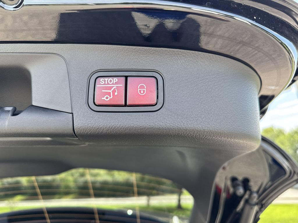 Certified 2026 Mercedes-Benz GLA 250 4MATIC image 13