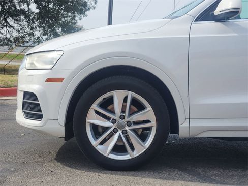 Used 2017 Audi Q3 2.0T Premium Plus w/ Premium Plus Package image 8