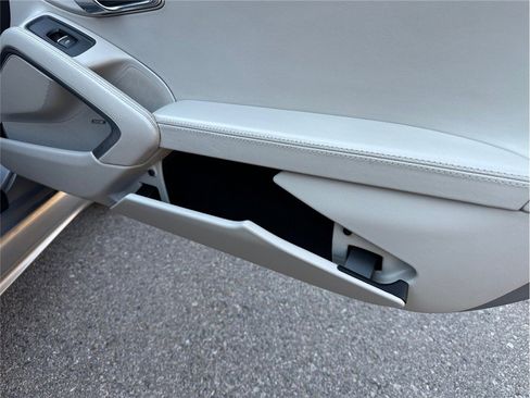 Used 2017 Porsche 718 Cayman RWD image 41