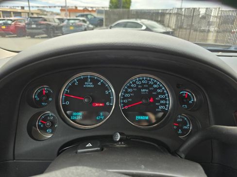 Used 2013 Chevrolet Tahoe LT w/ All-Star Edition AWD/4WD image 9