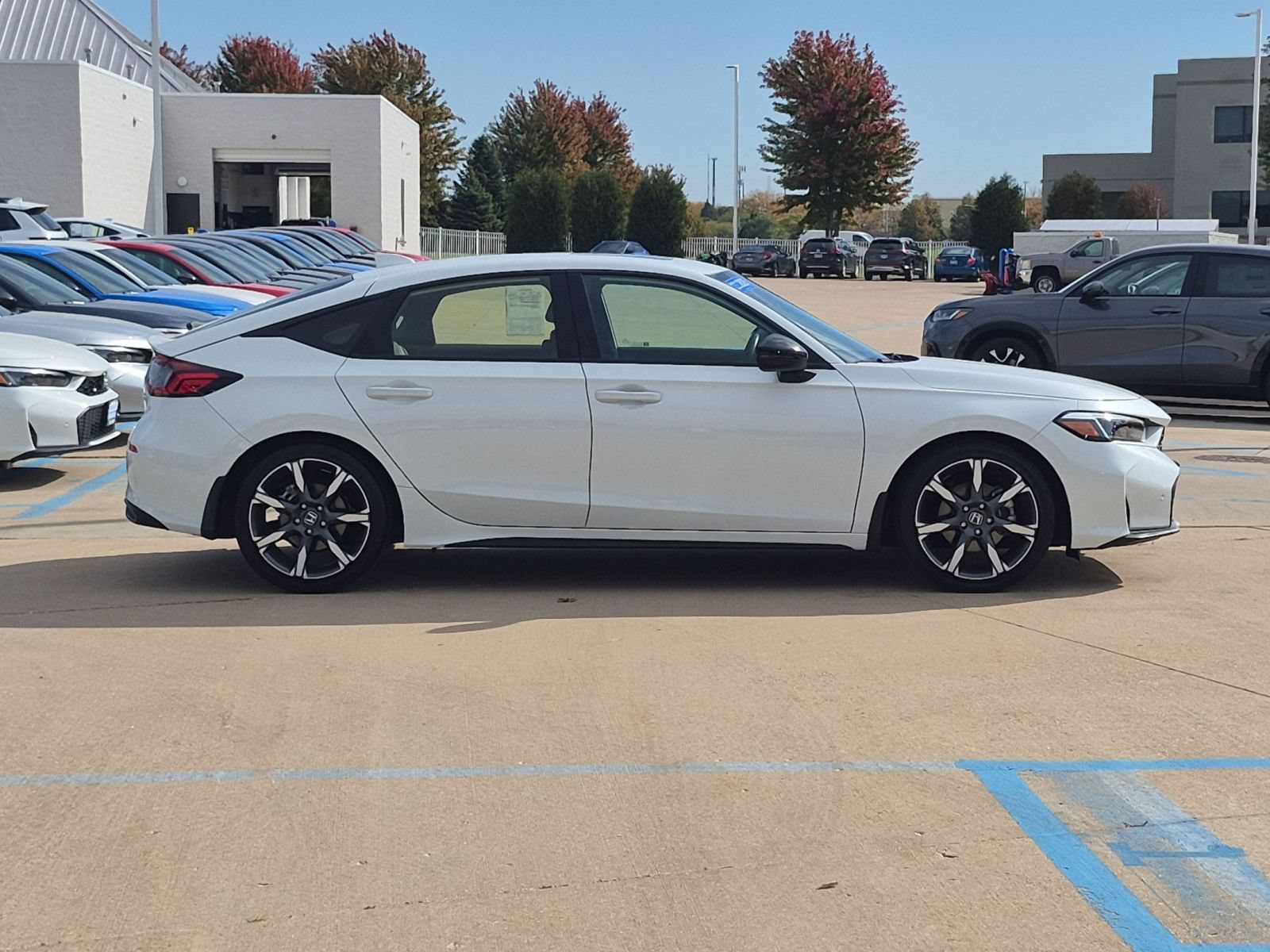 Certified 2025 Honda Civic Sport Touring image 6