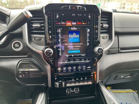 Used 2020 RAM 3500 Laramie image 11