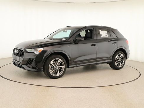 New 2025 Audi Q3 2.0T Premium image 13