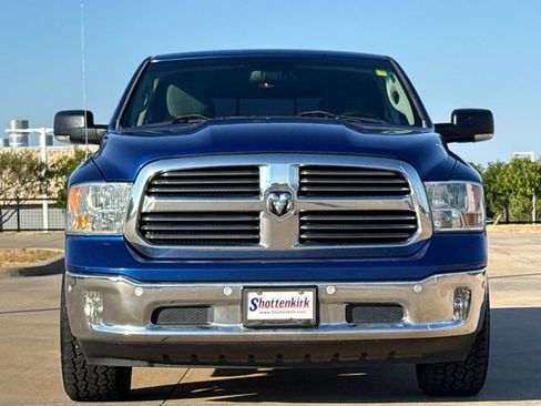 Used 2015 RAM 1500 Lone Star AWD/4WD image 2