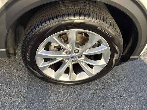 Used 2021 Ford Explorer Platinum w/ Equipment Group 601A image 37