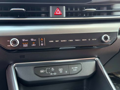 New 2026 Kia Carnival SX FWD image 25