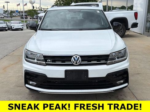 Certified 2020 Volkswagen Tiguan SE R-Line AWD/4WD image 2