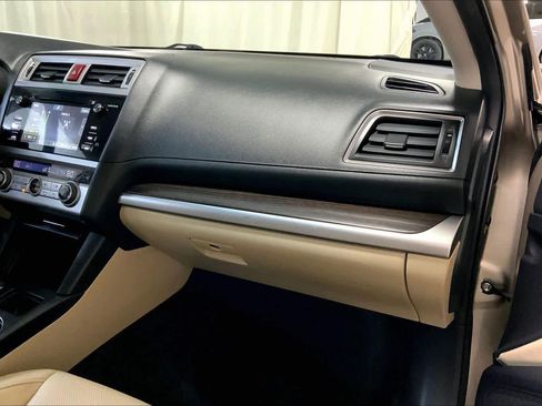 Used 2015 Subaru Legacy 3.6R Limited image 18