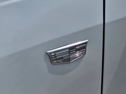 Used 2022 Cadillac XT5 Luxury FWD image 13