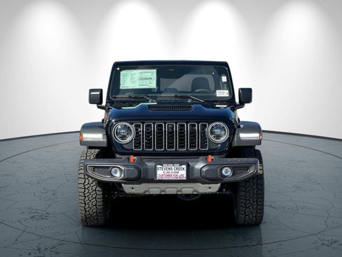 New 2026 Jeep Gladiator Mojave image 9