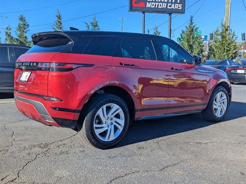 Used 2022 Land Rover Range Rover Evoque R-Dynamic S image 4