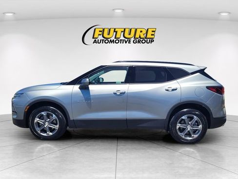 Used 2023 Chevrolet Blazer LT AWD/4WD image 6