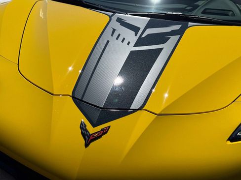 Used 2025 Chevrolet Corvette Z06 image 10