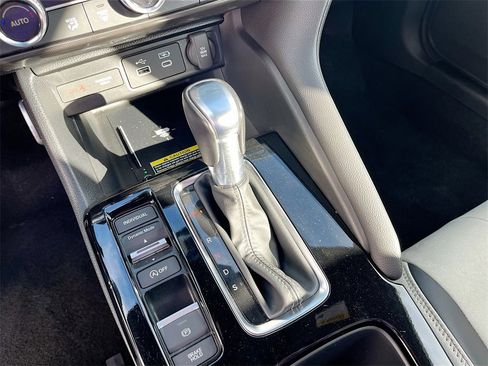 Used 2024 Acura Integra A-Spec image 17