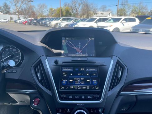 Used 2016 Acura MDX SH-AWD w/ Technology Package image 23